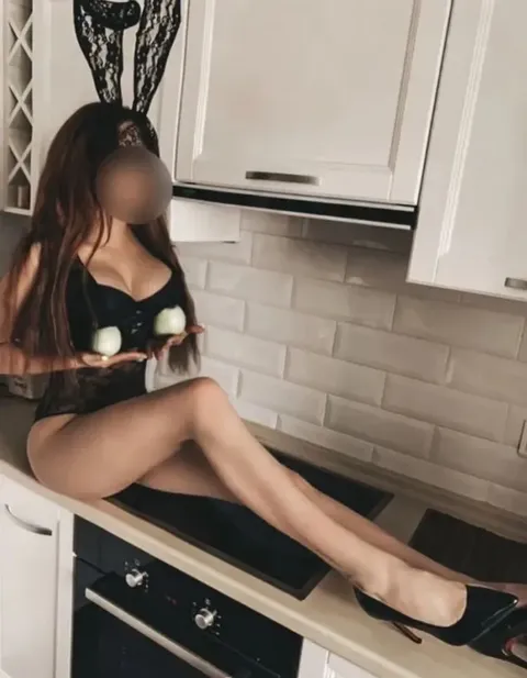 Лиза — массажистка Омска